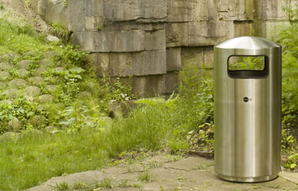 Commercial Outdoor Trash Cans